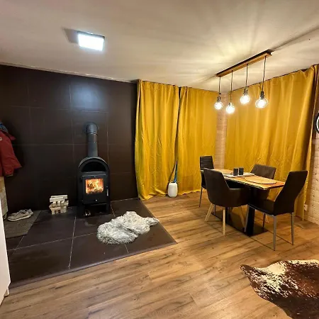 Tiny House V Moravskem Beroune 아파트